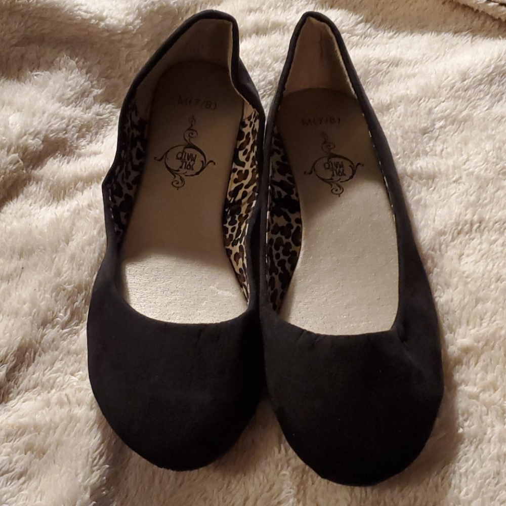 Sole Mates black flats